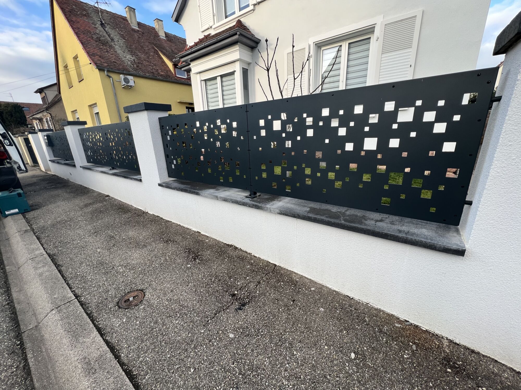 PORTAIL CLOTURE092 | MS-FERMALU Fabricant et pose de portails et clôtures en alu, acier ou inox sur Belfort, Colmar et Mulhouse Rixheim 2