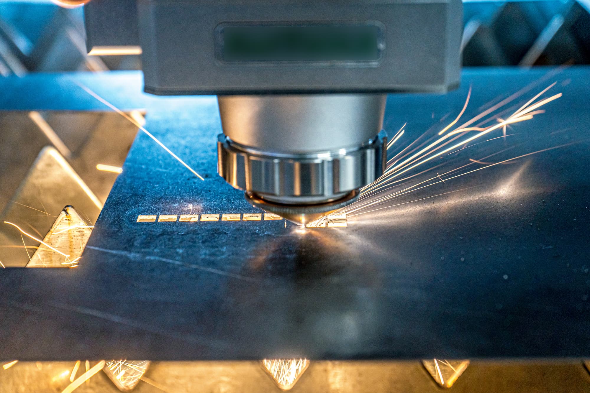 DÉCOUPE LASER | MS-FERMALU Comment fonctionne la découpe laser et quels sont ses avantages ? Illzach
